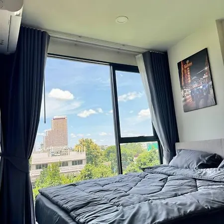 Modern Condo Near Icon Siam & Bts Krung Thonburi